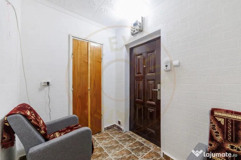 Apartament cu 2 camere decomandat în Trivale