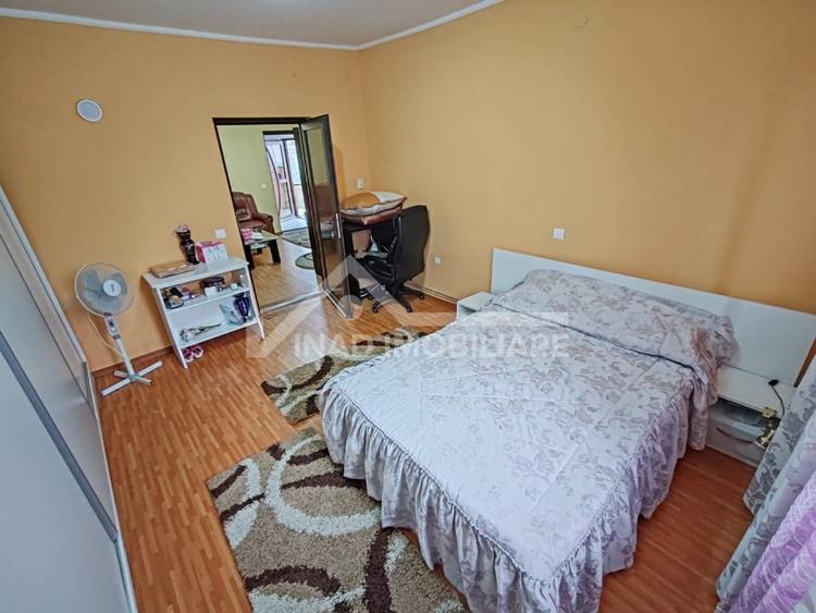 Casa individuala, 100 mp utili, 242 mp teren, Str. Trandafirilor - 10