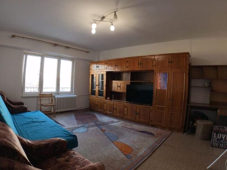 Titan - Costin Georgian Garsoniera - 2