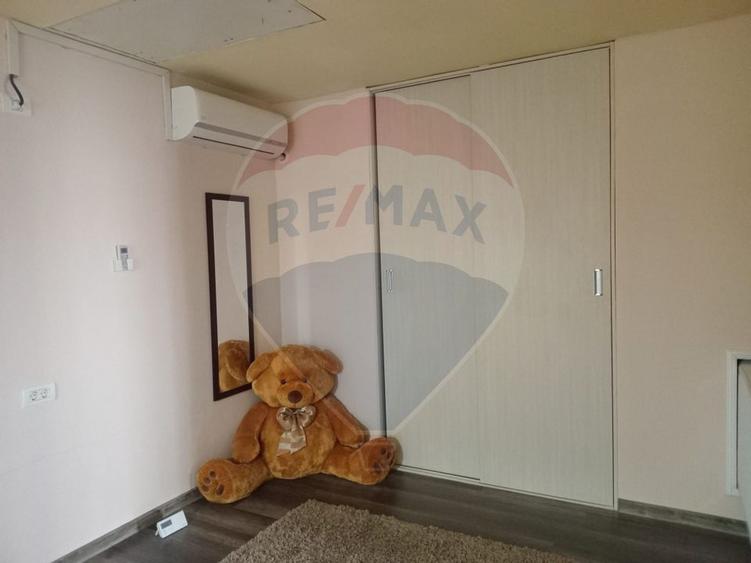 SE VINDE O SUPERBA VILA DUPLEX IN VIA CARMINA!! - 32