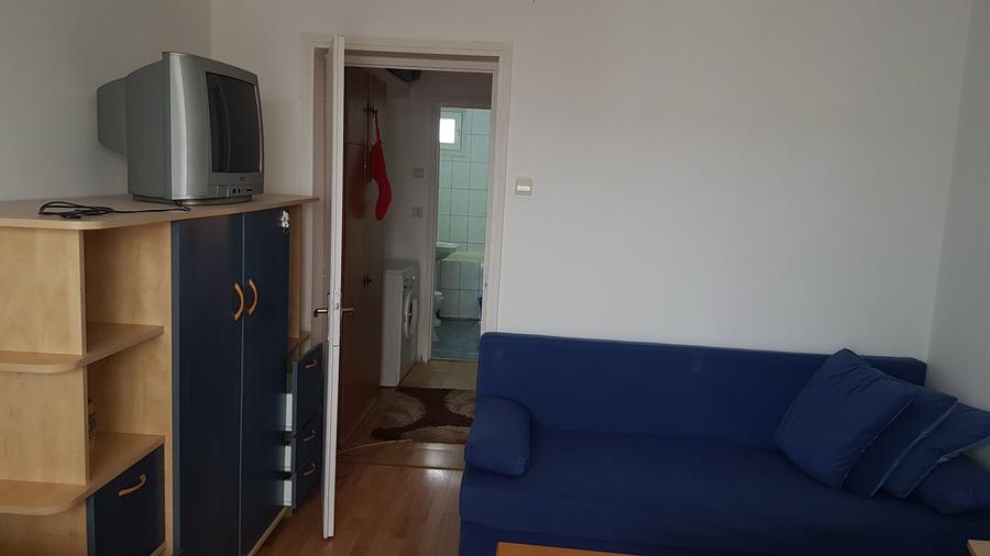 Apartament 2 camere semidecomandat de închiriat– Str. Petuniei, cartier TEREZIAN - 17