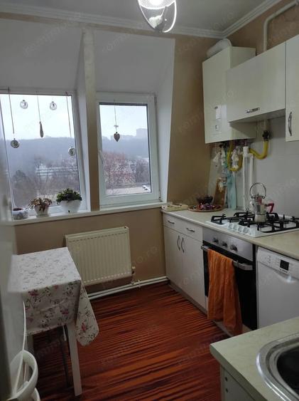 Apartament cu 2 camere decomandat în Dâmbovița