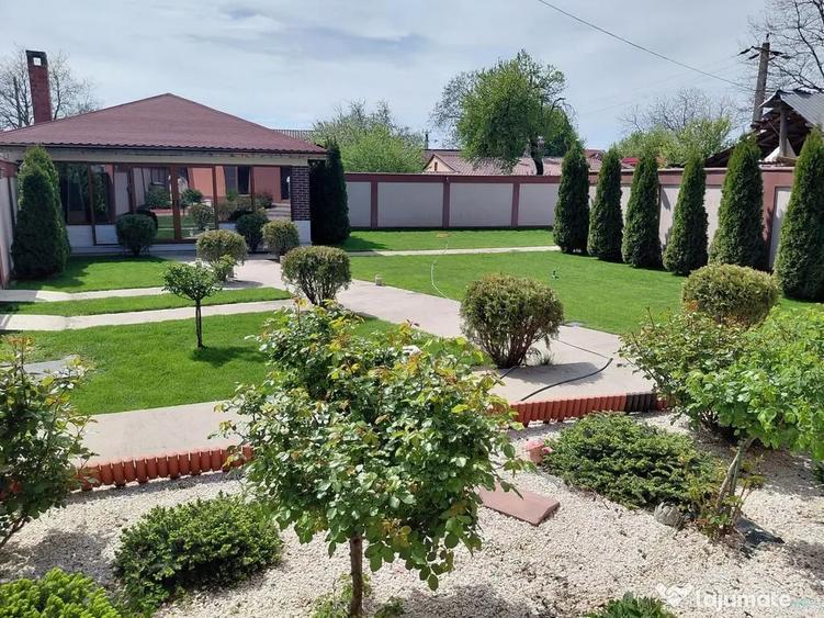 Casă cu 4 camere cu Teren 800 Mp în Șendreni