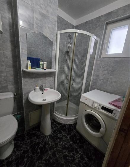 Zona PALAS, apt.2cam.55MP, DECOMANDAT, et.interm., mobilat. - 4