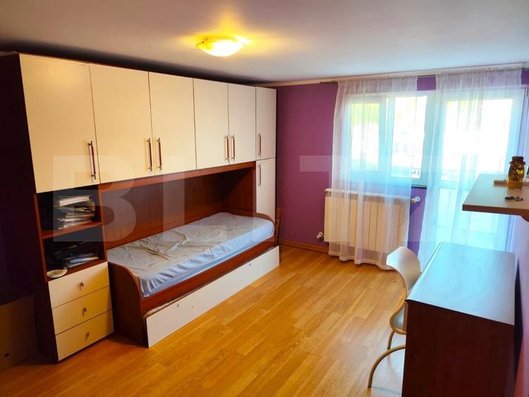Casă individuală cu 4 camere cu Canalizare în Bogonos