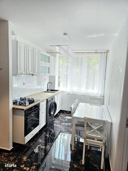 Apartament cu 2 camere decomandat în Calea București