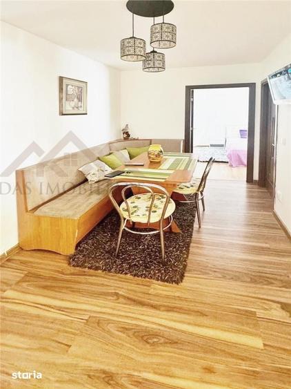 Apartament cu 2 camere decomandat în Săsar