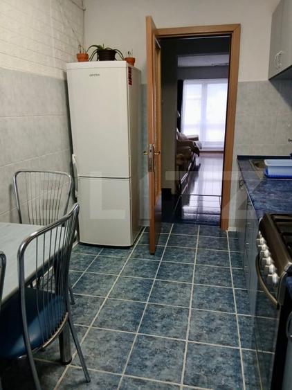 Apartament cu 3 camere decomandat, mobilat în Tudor