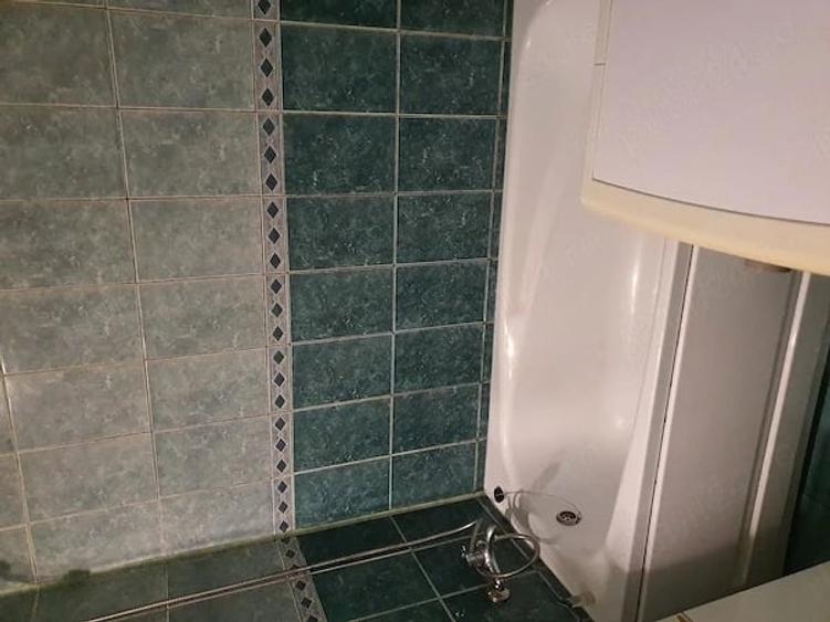 Vand garsoniera Z Torotalului 80000 euro - 2