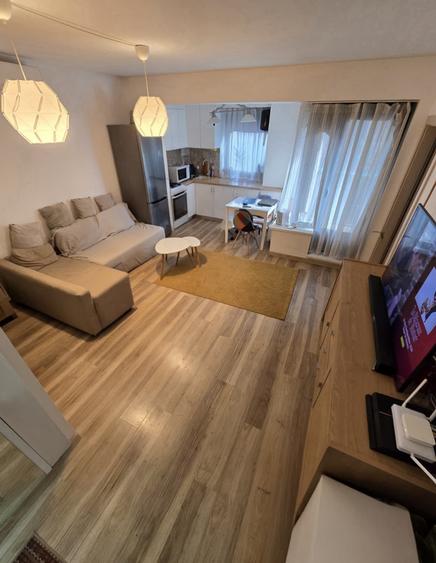 Apartament cu 2 camere decomandat, mobilat în Tineretului