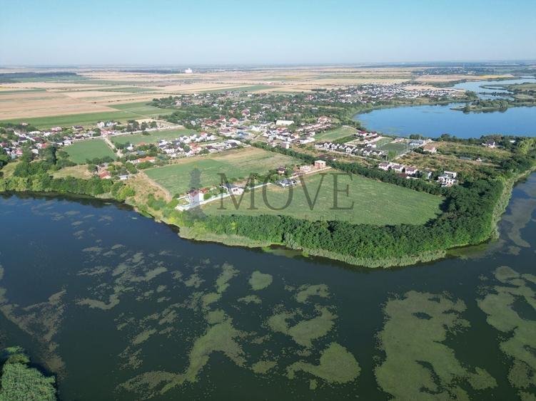 Teren Construcții intravilan de 347 mp, în Nord