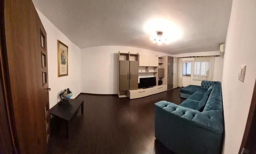 Apartament cu 3 camere în Apusului