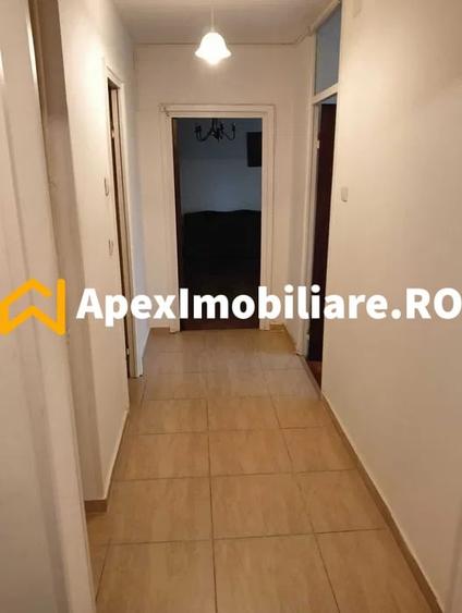 Apartament cu 2 camere decomandat, mobilat în Turda