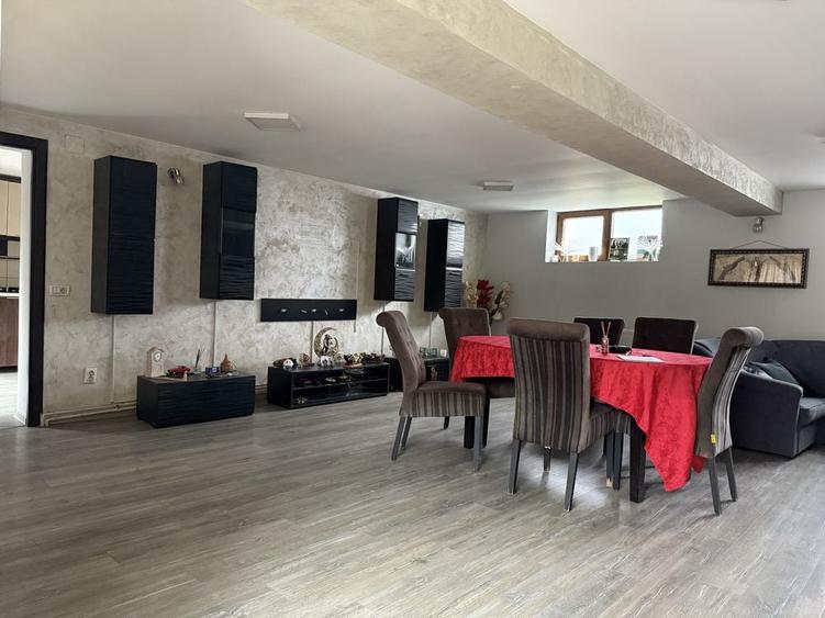 Casă cu 4 camere cu Teren 600 Mp în Bughea de Jos