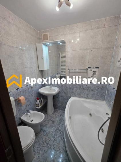 Apartament cu 3 camere decomandat în Militari