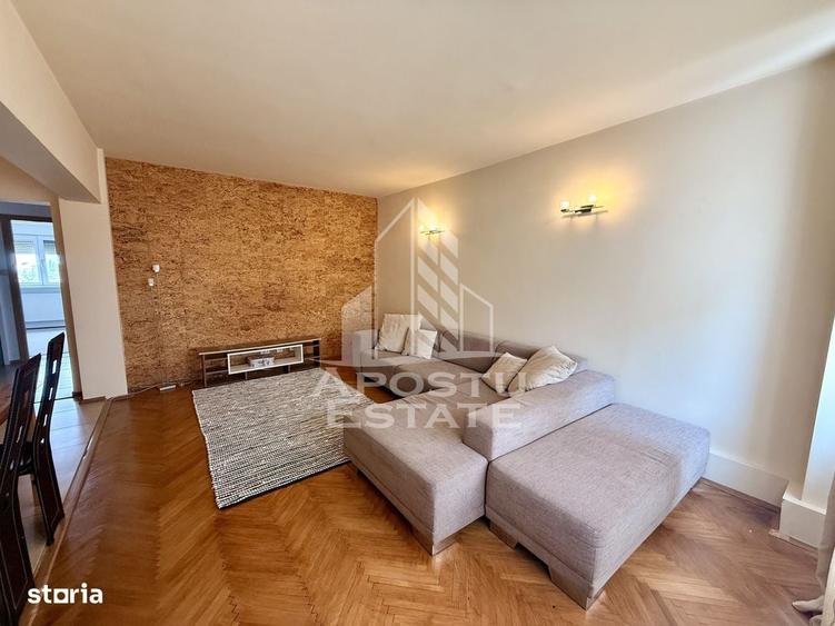 Apartament cu 3 camere decomandat în Dumbrăvița