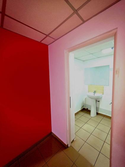Spațiu comercial, de 30 mp, în Central