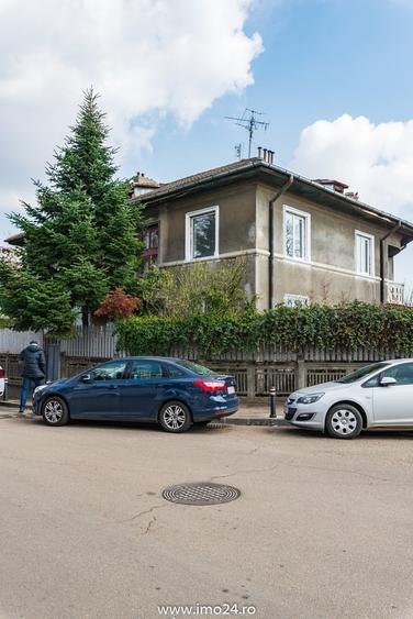 Apartament cu 3 camere decomandat în Eroii Revoluției