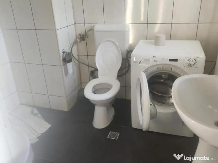 Aparatorii patriei berceni etaj 2 - 5