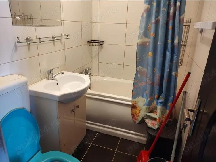 Garsoniera la mansarda in poarta 6 - 2