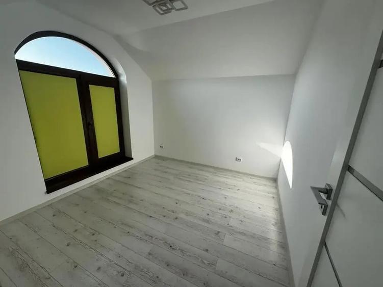 Casă cu etaj și grădină, în ansamblul Paladin Residence - Corbeanca - 18