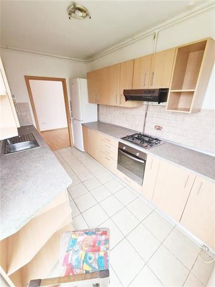 Apartament 3 camere, parcare proprie,  Avantgarden 1 - 4