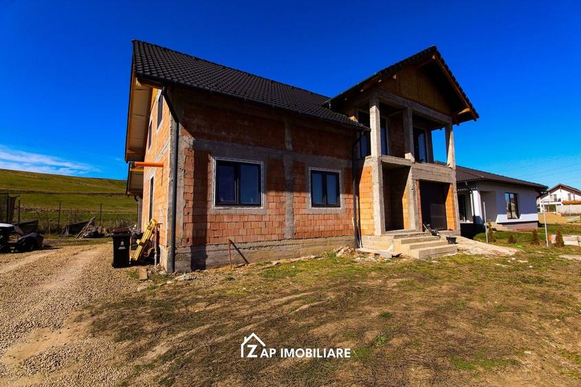 Casă 6 camere –195 mp utili –  P+M  Nazna – teren 644 mp - 4