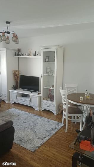 Apartament 3 camere de vanzare, etaj 1 cu 2 balcoane - 3