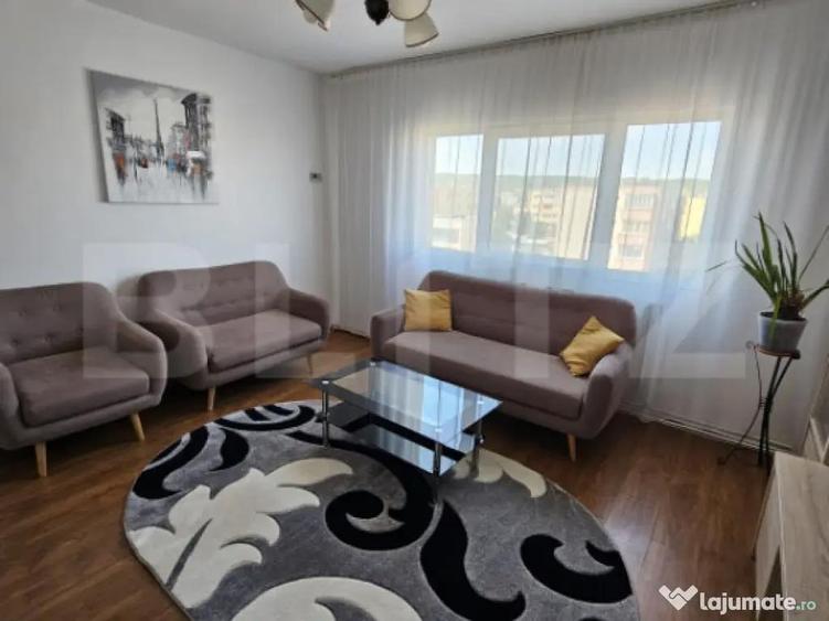 Apartament cu 2 camere si dressing, decomandat , 70 mp, la c - 8