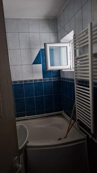 Apartament de vanzare - 3