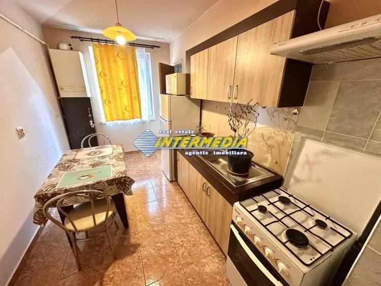 Inchiriere Apartament 2 camere 50 mp bucatarie mare Alba Iulia Zona CETATE Closca - 1