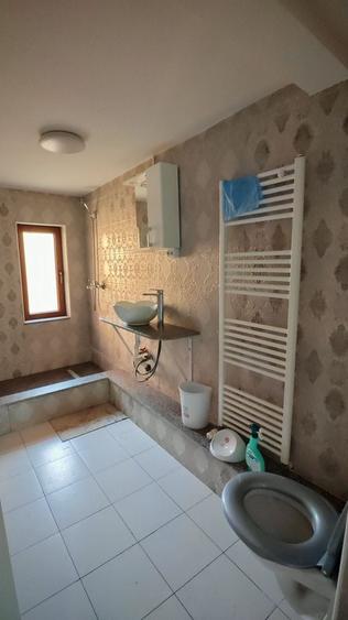 Vila 10 camere,pretabil compartimentare in 2 unitati separate,ASTRA. - 3