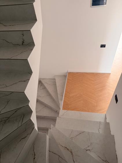 Casa 4 camere / 3 bai / FINALIZATA / 400 mp teren Complex Crown Village - 5