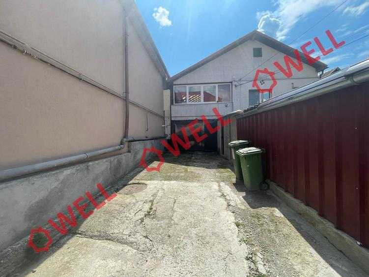 Casă de vânzare în Sfântu Gheorghe, pe strada 1 Mai - 3