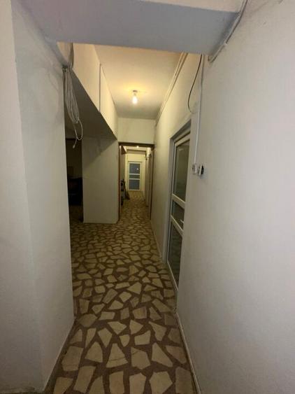 Lacul Tei spatiu comercial 544 mp utili la parter de bloc 970 euro/mp - 7