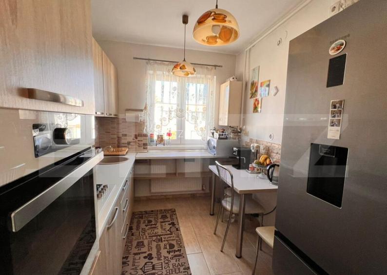 Se vinde apartament renovat si mobilat