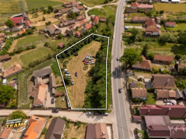 FILM! Teren intravilan 3.380 mp, in vecinatatea DN11,Santionlunca,Covasna - 9