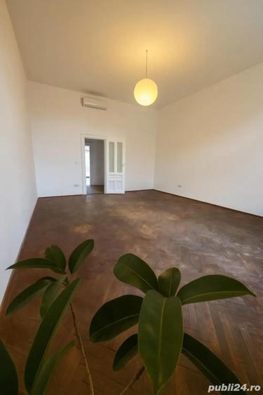 Vand apartament ultracentral deosebit cu panorama - 3