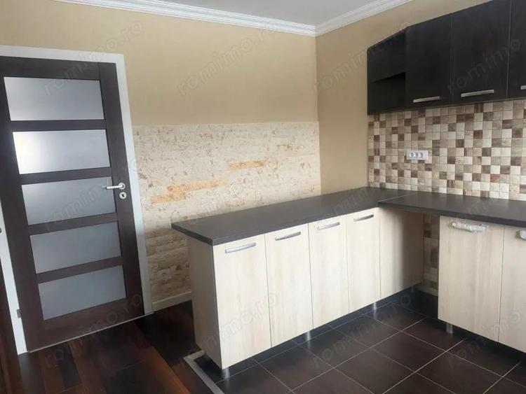 Casa S+P+1, 280 mp utili, 2000 mp teren, zona Podari - 8