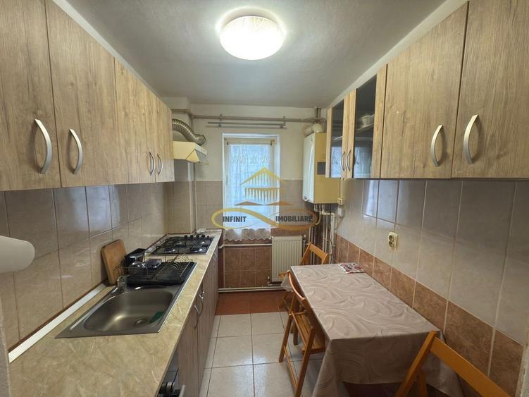 Apartament 3 camere de vanzare in Bacau - 4
