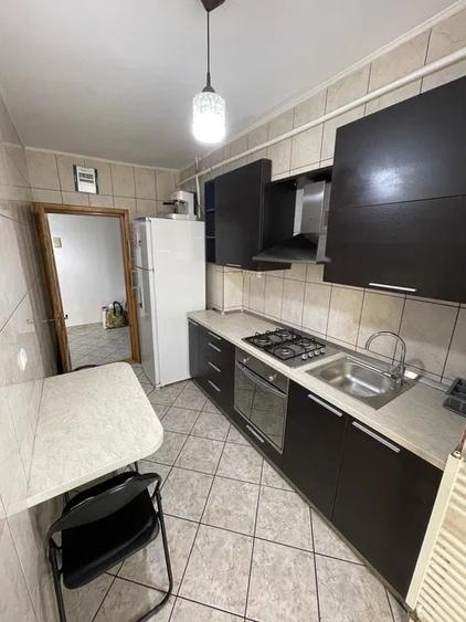 Apartament cu 1 camera, decomandat, etajul 2, zona Nicolina-Lidl - 4