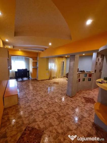 Soveja eden-apartament 4 camere decomandat etaj 1 - 7