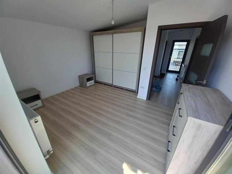 Casă/Vila de inchiriat Valea Lupului - 900 euro - 3