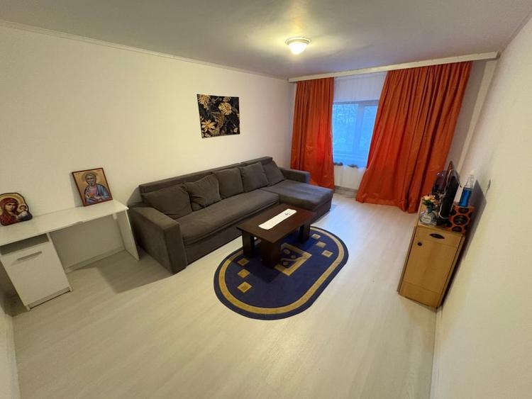 Apartament de inchiriat – Zona FAR - 1