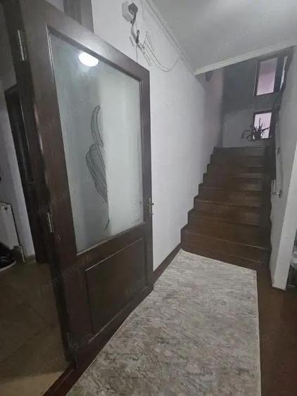 Casa ,zona Ford, suprafata utila 360 mp,teren 518 mp POSIBILITATE RATE !!! - 8