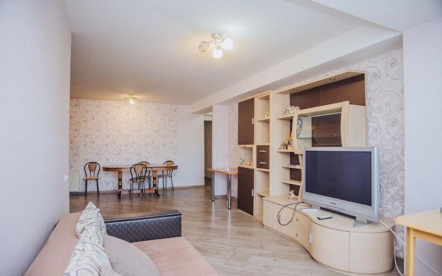 Apartament 3 camere zona Crangasi - 1