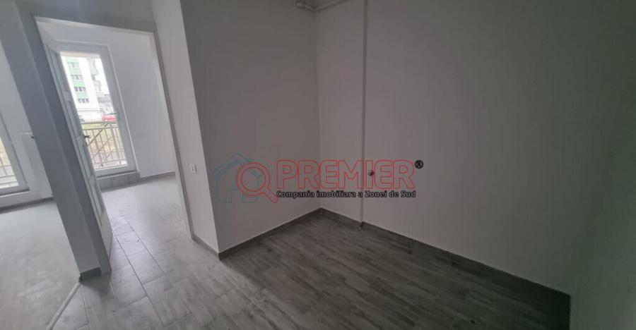 Popesti Leordeni - Solstitiului - Garsoniera - boxa - curte - 1