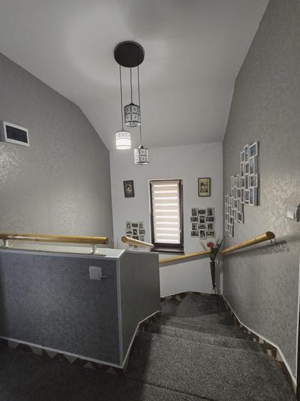 Vila mobilata si utilata- 5 camere -foisor -pod- statie dedurizare - 8