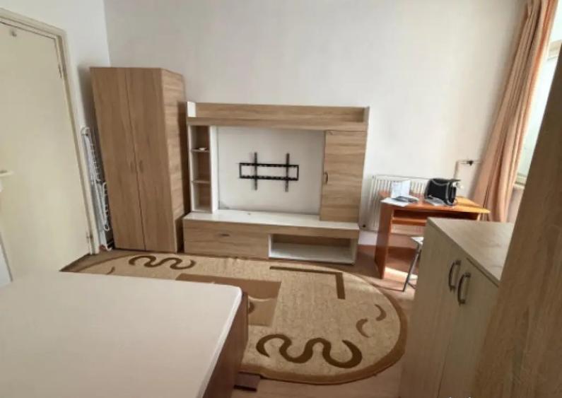 Garsoniera semidecomandata, 25 mp, zona Lapus - Podul Electr - 7