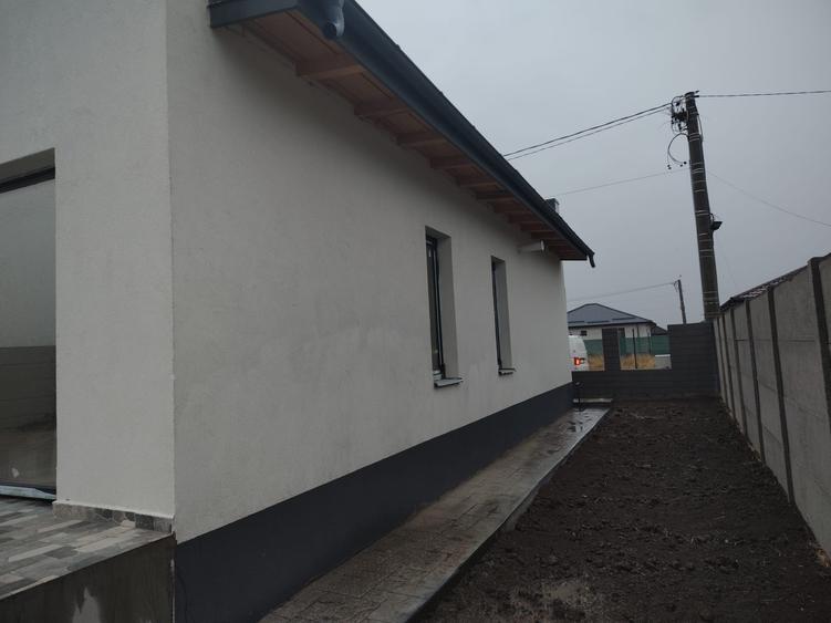 Casa individuala-3 camere/Com.Berceni - 8